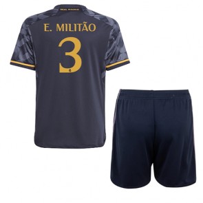 Real Madrid Eder Militao #3 Borta Kläder Barn 2023-24 Kortärmad (+ Korta byxor)